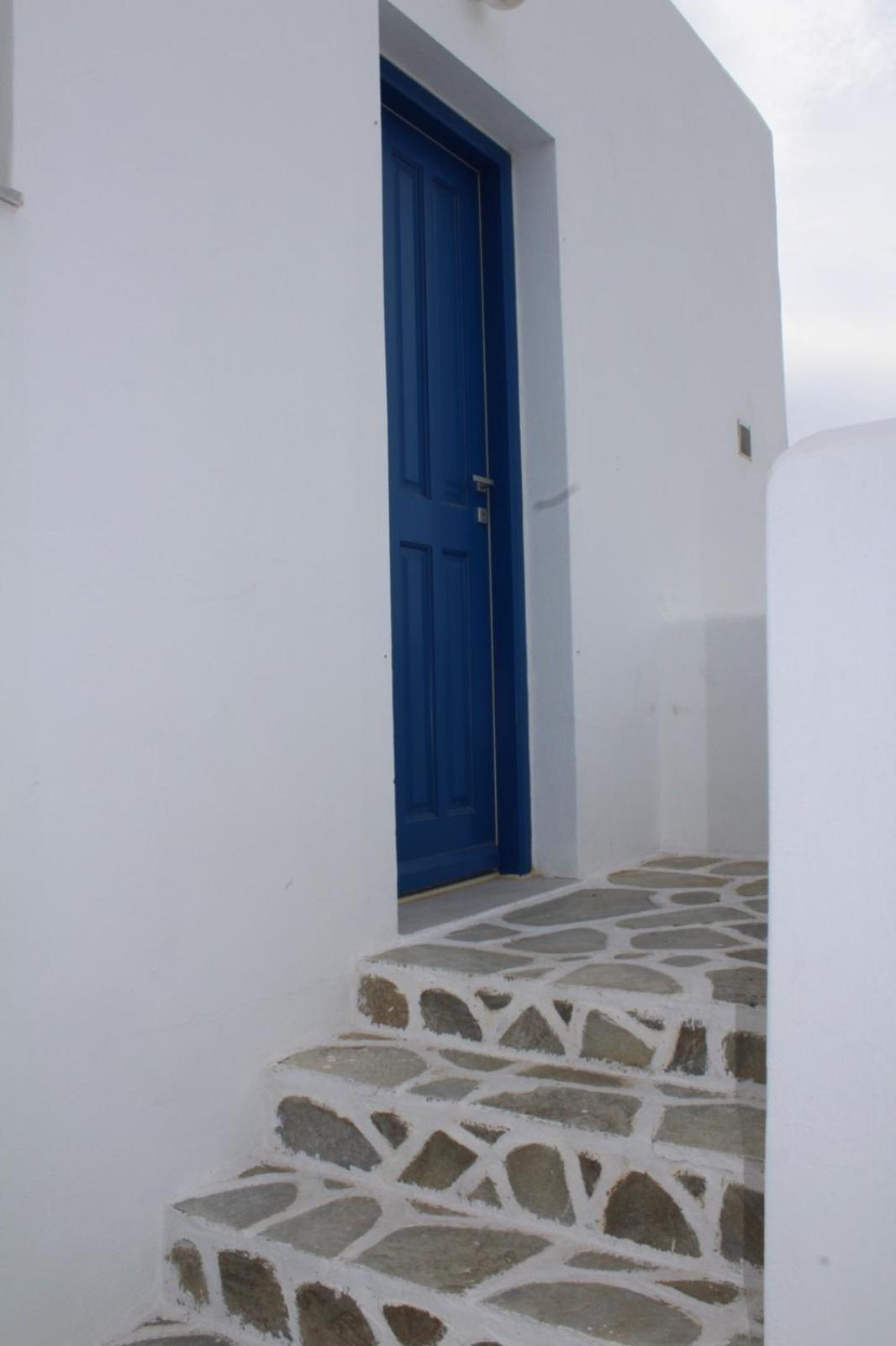 Athina'S Blue Studios Naousa  Exterior photo